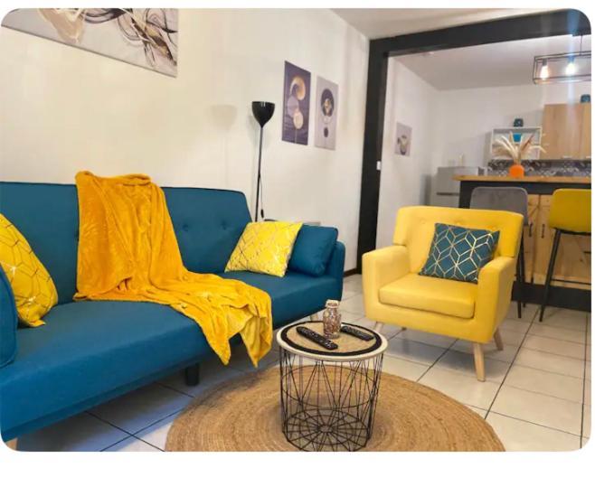 Appartamento Cosy Atelier Vierzon Esterno foto